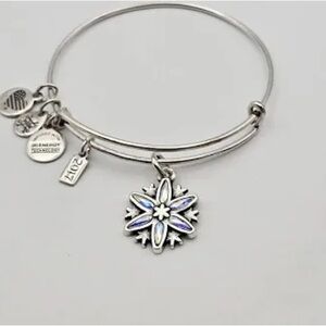 NWT ALEX AND ANI BLACK FRIDAY SNOWFLAKE BANGLE